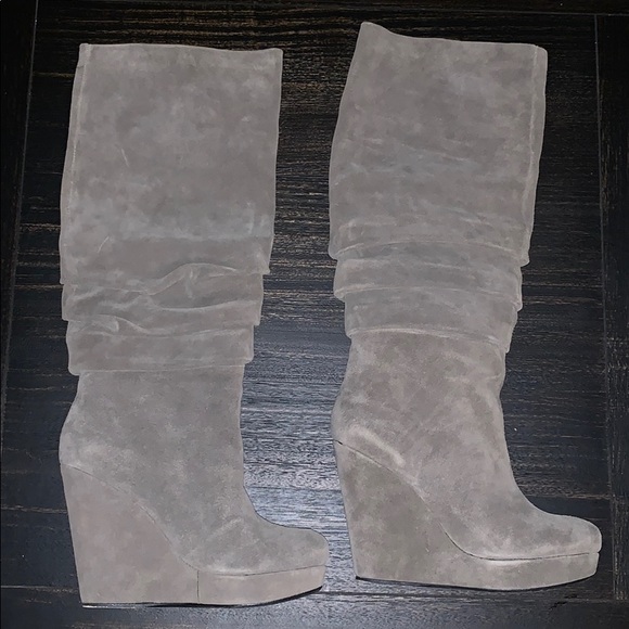 Matiko Gia Wedge Boot - Picture 2 of 3